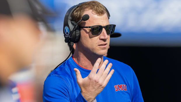 SMU coach Rhett Lashlee on the sidelines against Navy